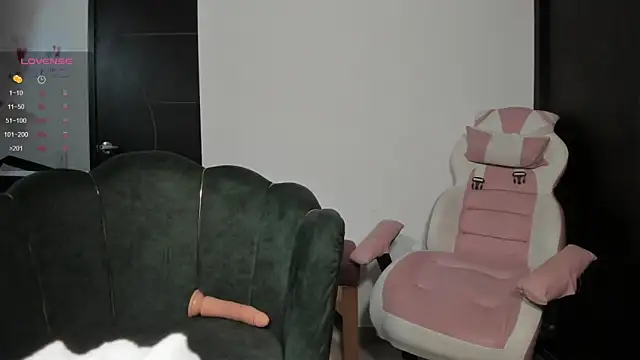 Sweetcamy online show from 02-24-26, 02:59