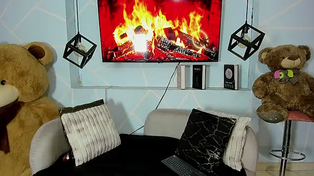 sharon noa online show from 04-17-26, 02:09