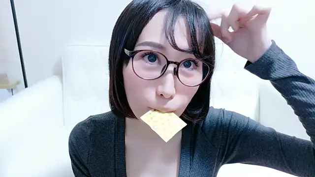 amachijyochan xx online show from 03-10-26, 06:40