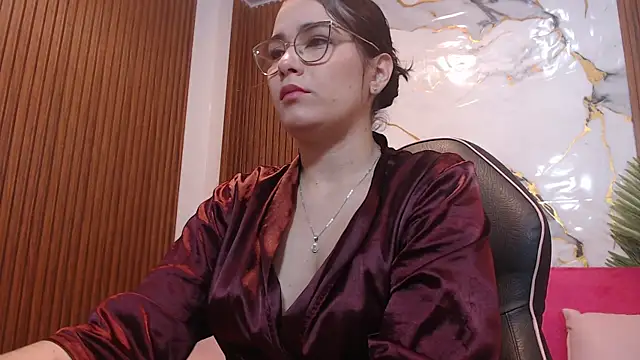 Loren Tay online show from 05-05-26, 02:41