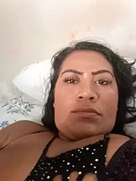 Snapshot of Karla_Peitao1 chatting on 02-23-26, 04:48 Karla Peitao1 online show from 02-23-26, 04:48