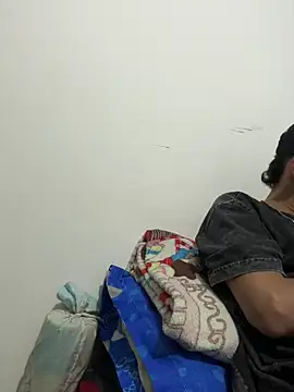 Snapshot of HarryGaze chatting on 03-05-26, 04:19 HarryGaze online show from 03-05-26, 04:19