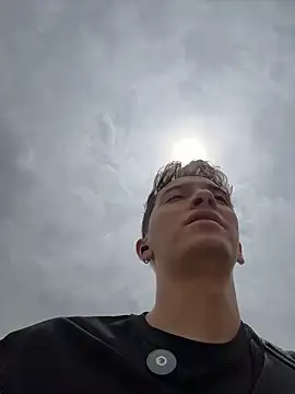 Thiago Jones1 online show from 03-05-26, 04:03