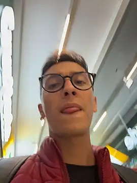 Thiago Jones1 online show from 04-03-26, 04:32