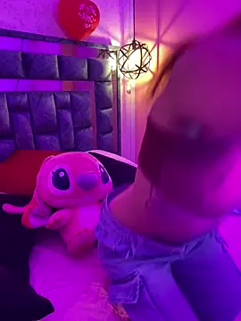 Elaaa pink21 online show from 03-10-26, 03:00