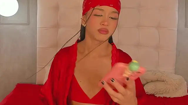 im aliisson online show from 03-18-26, 06:05