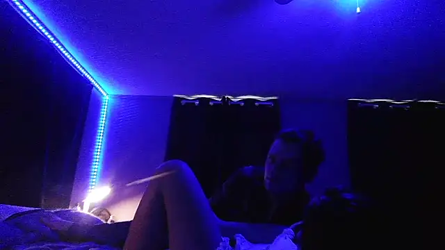 Snapshot of DaddysWetMouth chatting on 03-26-26, 12:33 DaddysWetMouth online show from 03-26-26, 12:33