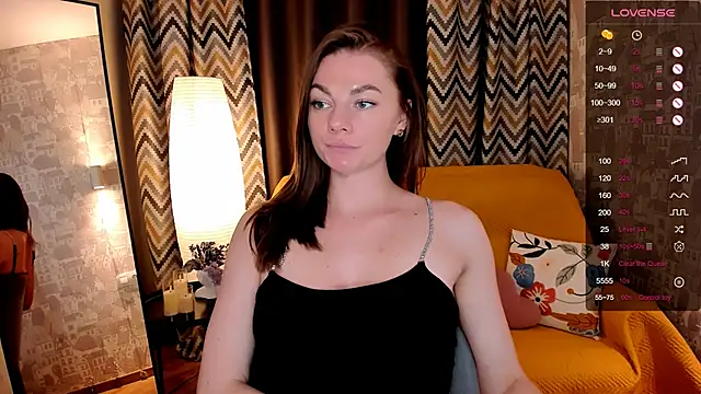 ParisJackson online show from 04-25-26, 01:41