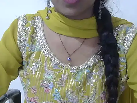 cute momo love online show from 05-28-26, 05:16