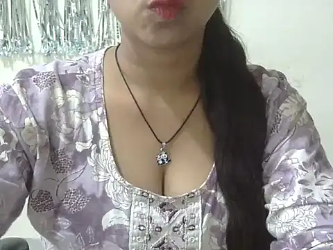 cute momo love online show from 07-20-26, 04:27