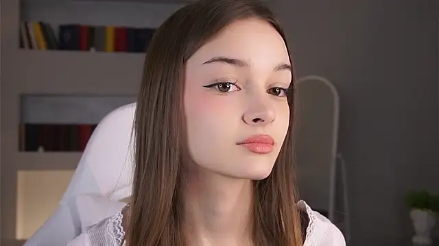 JodiAwyie online show from 03-12-26, 04:57