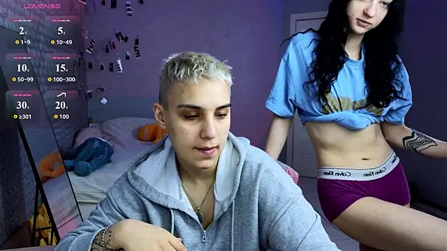 LuxuryLoverss online show from 05-04-26, 11:06