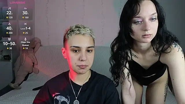 LuxuryLoverss online show from 06-06-26, 11:04