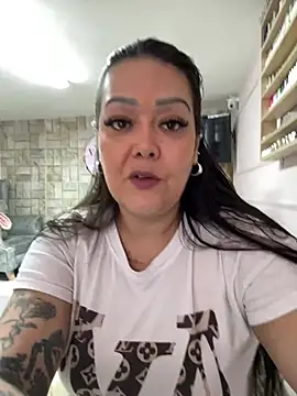 Snapshot of violeta_delavega chatting on 06-04-26, 06:47 violeta delavega online show from 06-04-26, 06:47
