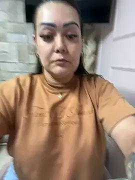 Snapshot of violeta_delavega chatting on 06-05-26, 11:32 violeta delavega online show from 06-05-26, 11:32