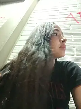 Sexy cloe outdoors online show from 02-27-26, 05:57