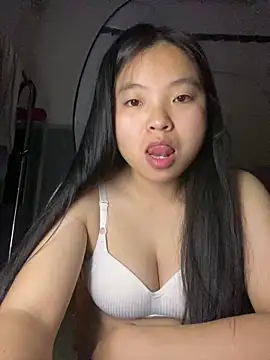 Olive-su online show from 03-12-26, 02:45