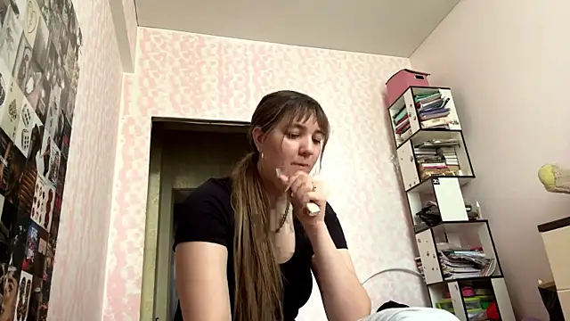 JanineThielman online show from 06-06-26, 08:41