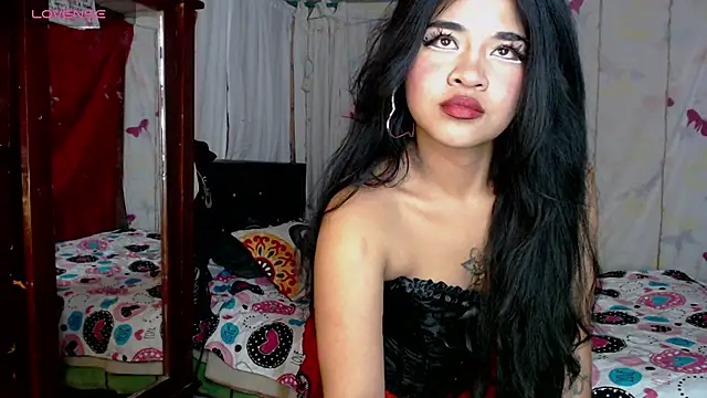 Snapshot of scarlett_ch1 chatting on 03-24-26, 11:10 scarlett ch1 online show from 03-24-26, 11:10