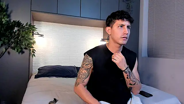 kamal wolff online show from 03-08-26, 01:59