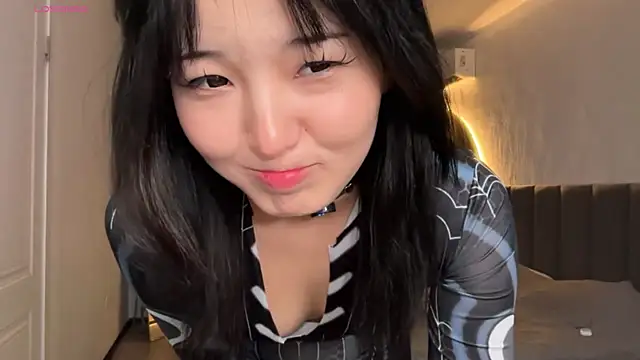 minnie joy online show from 06-19-26, 12:53