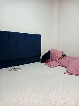 ANGELY WET JEET online show from 04-27-26, 07:56