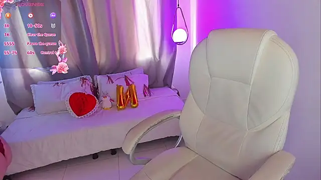 NixieSterling online show from 04-24-26, 09:28