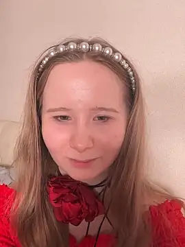 Snapshot of cutefoxieee chatting on 05-16-26, 07:34 cutefoxieee online show from 05-16-26, 07:34