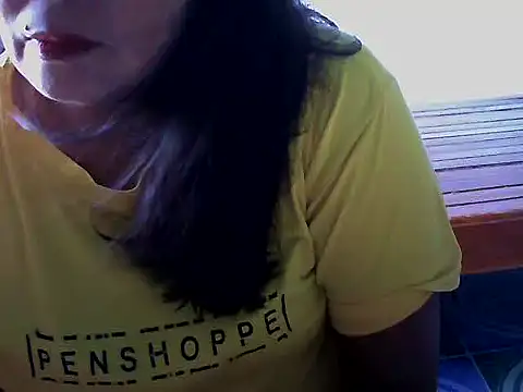 Flowerblossom123 online show from 04-15-26, 04:19