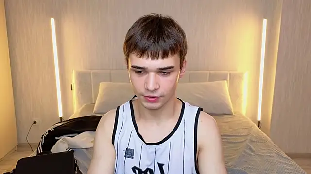 Snapshot of nixyasebe chatting on 06-21-26, 11:02 nixyasebe online show from 06-21-26, 11:02