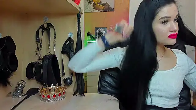 KristiTopxx online show from 11-24-25, 09:14