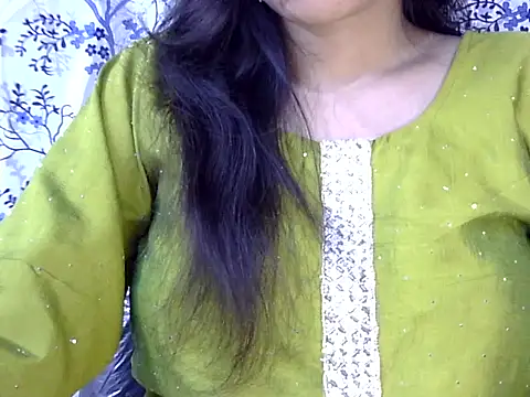 Snapshot of Neha_Sharma2 chatting on 06-14-26, 02:08 Neha Sharma2 online show from 06-14-26, 02:08