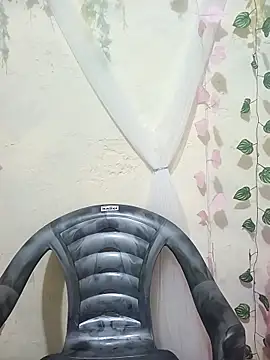 lovely-girl99 online show from 03-09-26, 03:43