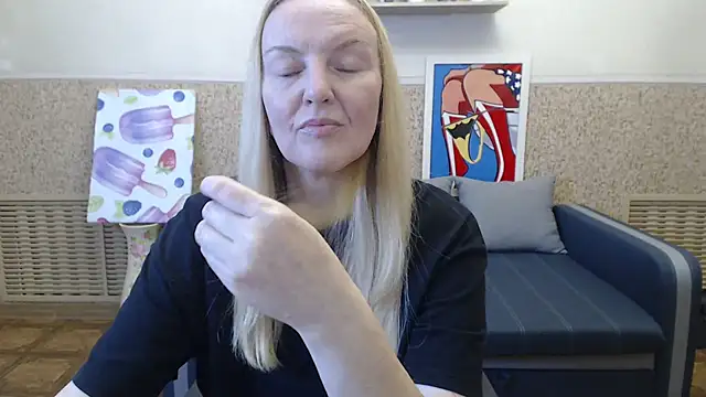 Bella soulmate online show from 07-25-26, 05:27
