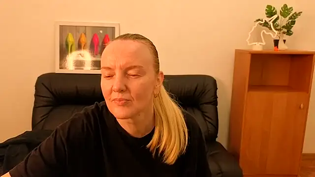 Bella soulmate online show from 07-26-26, 11:39