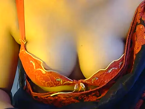 strip sunshine online show from 05-13-26, 04:43