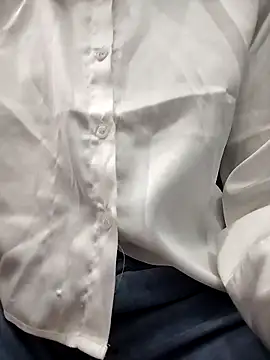 Karishma 88 online show from 03-10-26, 06:29