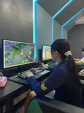 TTbeibei178 online show from 03-03-26, 03:07