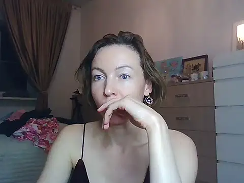 angelicfenix online show from 02-25-26, 04:05