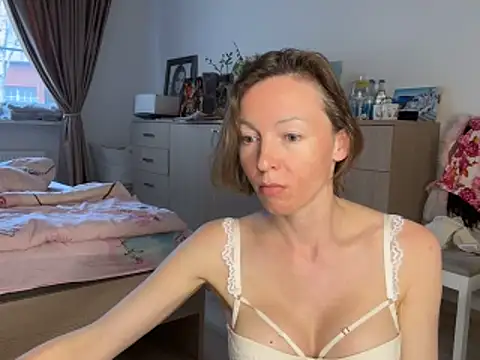 angelicfenix online show from 04-05-26, 12:46