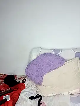 Emily Rouse23 online show from 04-25-26, 11:24