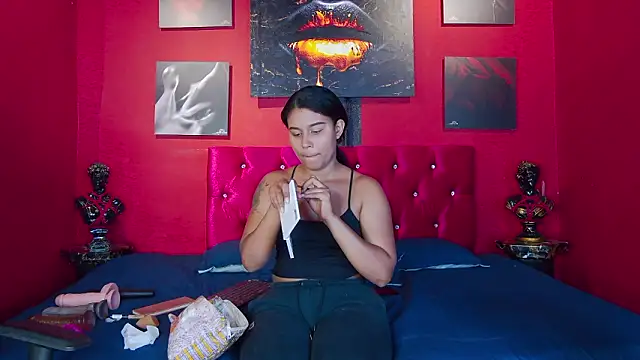 Luna Dante fox online show from 03-25-26, 12:44