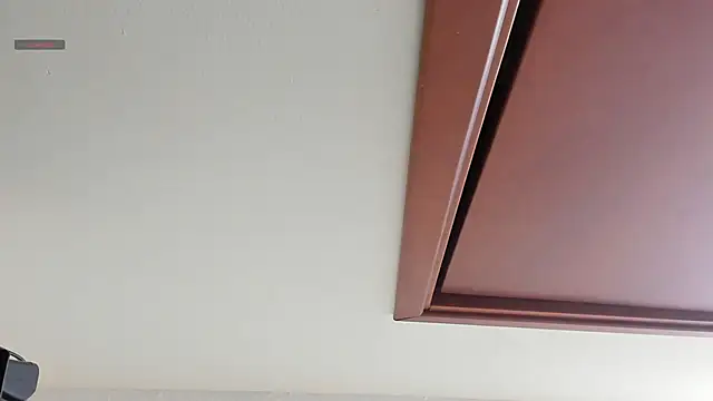 KissMeSara online show from 04-25-26, 09:45