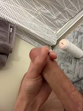 Snapshot of SlangingD chatting on 03-31-26, 11:16 SlangingD online show from 03-31-26, 11:16