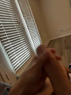 Snapshot of SlangingD chatting on 04-06-26, 02:18 SlangingD online show from 04-06-26, 02:18