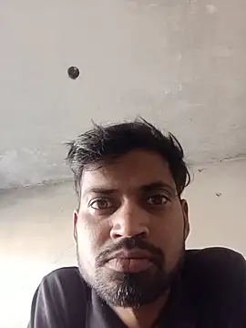 Snapshot of Varun908662 chatting on 06-03-26, 10:51 Varun908662 online show from 06-03-26, 10:51