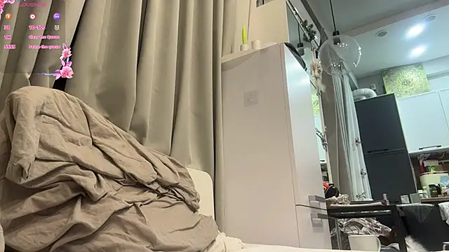 selena favn online show from 04-23-26, 01:40