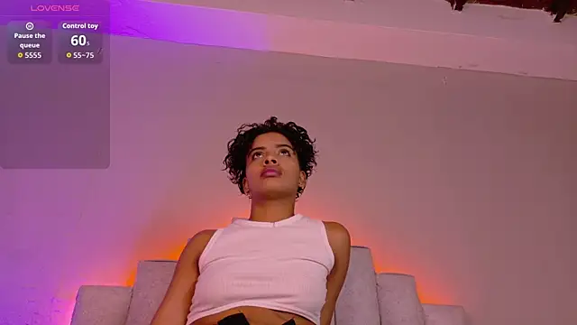 BeckaBlue online show from 04-23-26, 01:02