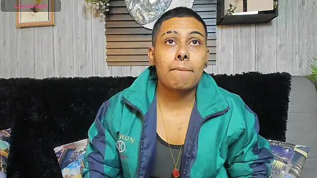 Noha  scott online show from 04-28-26, 03:00