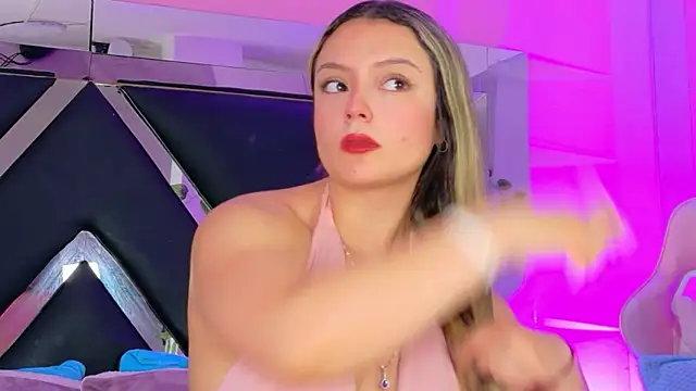 Giigii Hadid  online show from 03-07-26, 02:58